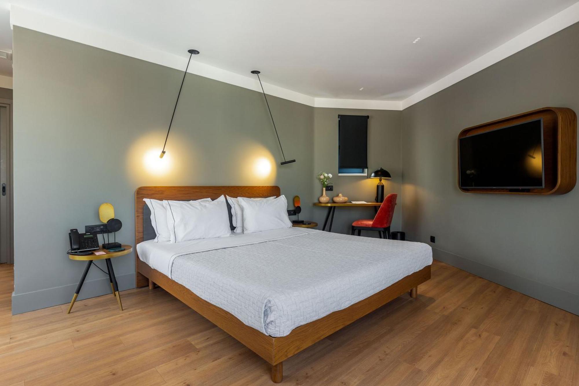 Hotel Bob W Eolou Atenas Exterior foto